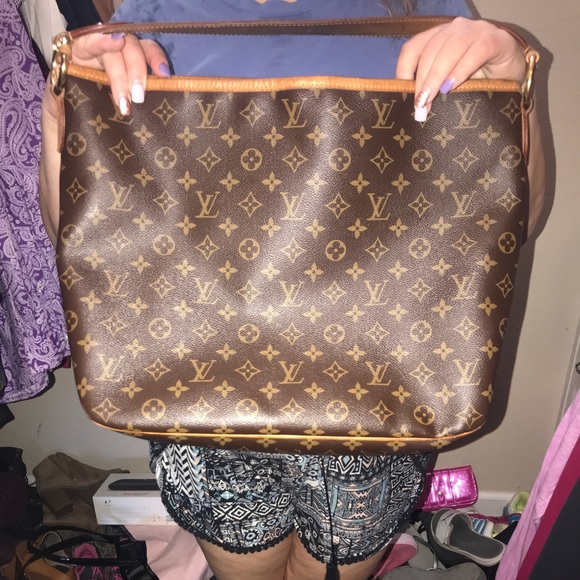 Real Authentic LV - Picture 6 of 8